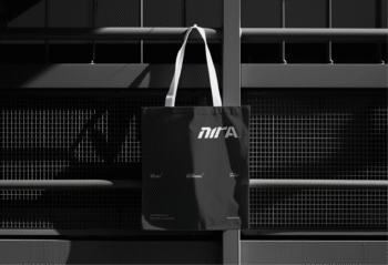 Sac fourre-tout pour marque de vêtements de sport au design pratique et élégant en Alsace